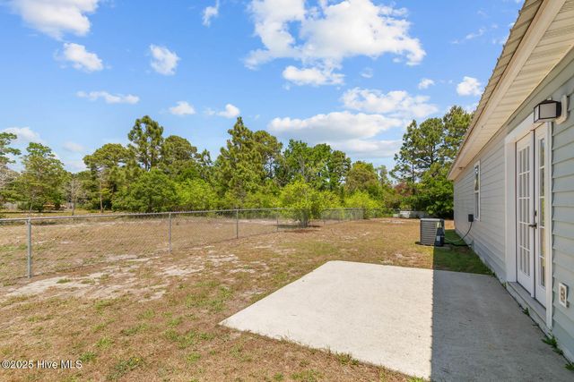 139 Charlton Road, Hubert, NC 28539