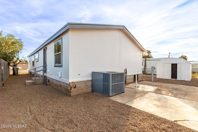 1000 W Garnette Street, Tucson, AZ 85705