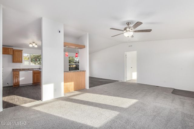 1000 W Garnette Street, Tucson, AZ 85705