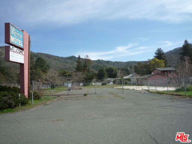 6900 Frontage Road, Lucerne, CA 95458