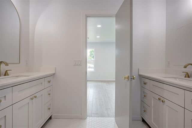 719 Normandie Drive, Norman, OK 73072