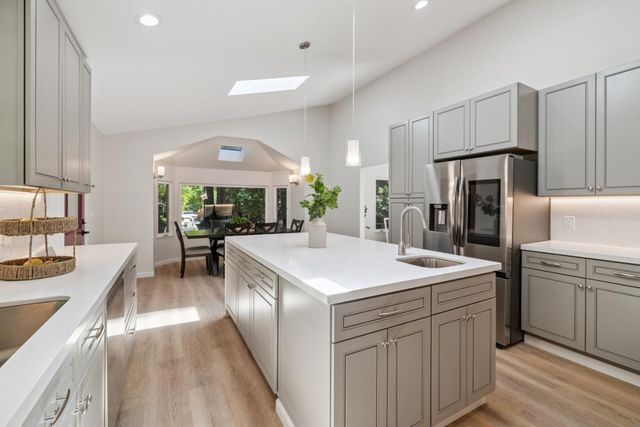 200 Shady Lane, Boulder Creek, CA 95006