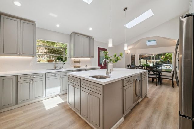 200 Shady Lane, Boulder Creek, CA 95006