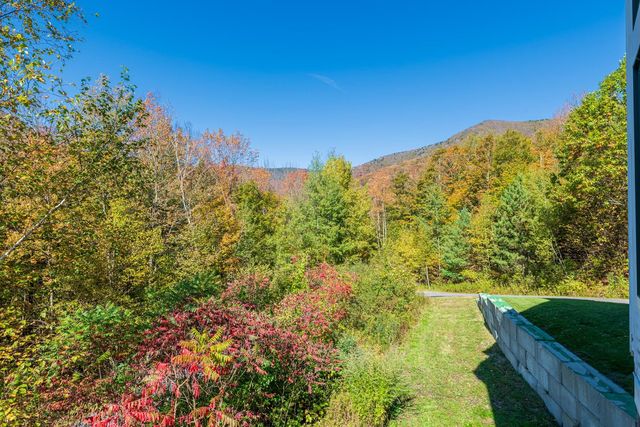 50 Grouse Lane, Dorset, VT 05251
