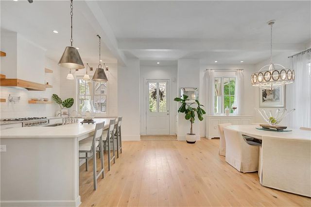 11190 Serenbe Lane, Chattahoochee Hills, GA 30268