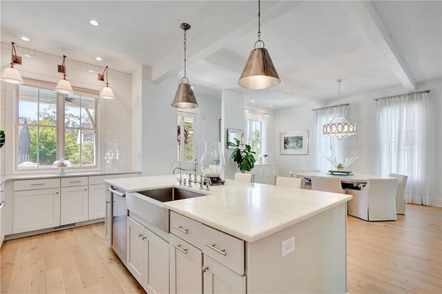 11190 Serenbe Lane, Chattahoochee Hills, GA 30268