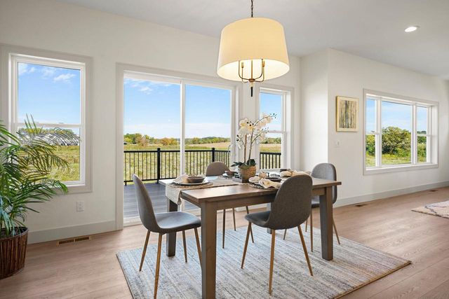 559 Morning Cove Circle, Verona, WI 53593