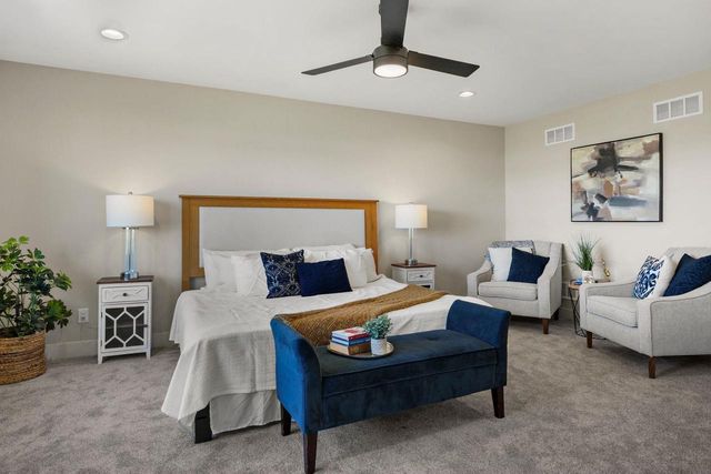 559 Morning Cove Circle, Verona, WI 53593