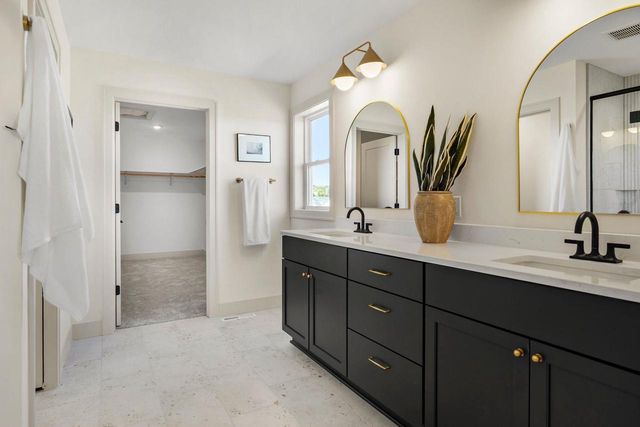 559 Morning Cove Circle, Verona, WI 53593