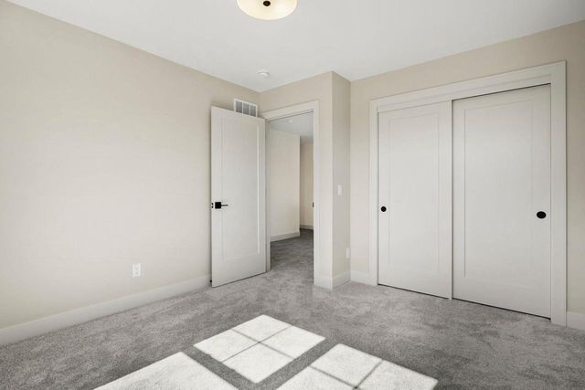 559 Morning Cove Circle, Verona, WI 53593