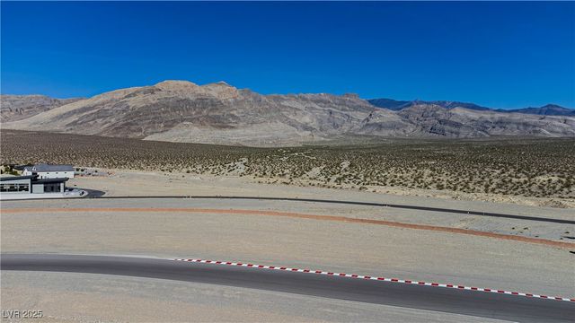 3146 South Spring Mountain Boulevard, Pahrump, NV 89048