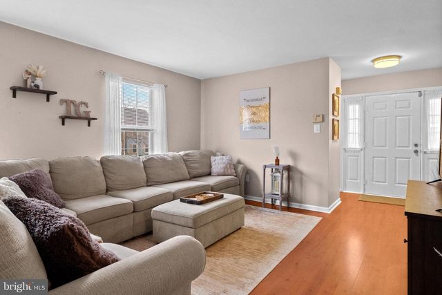 210 MARTINS WAY, Mount Laurel, NJ 08054