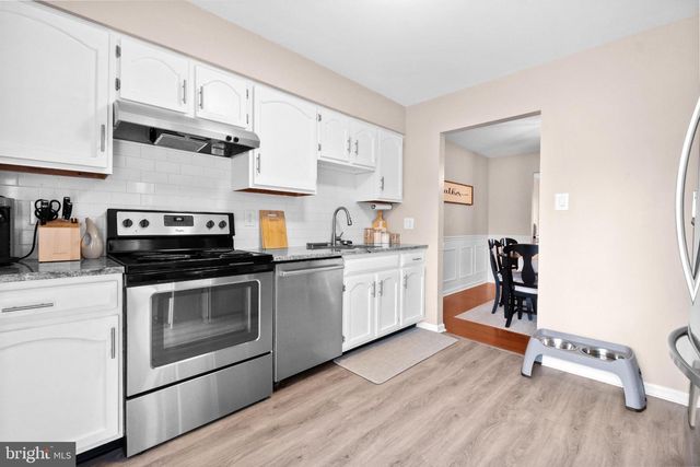 210 MARTINS WAY, Mount Laurel, NJ 08054