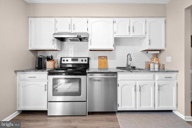 210 MARTINS WAY, Mount Laurel, NJ 08054