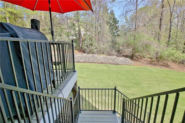 100 Smokerise Trace, Peachtree City, GA 30269