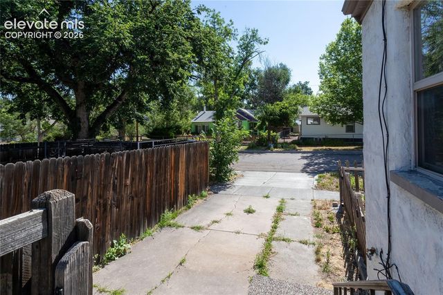 922 E High Street, Colorado Springs, CO 80903