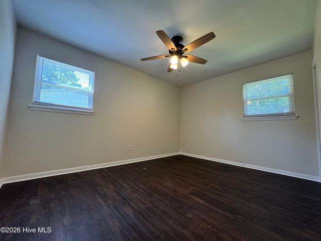 317 Covington Road, Wilmington, NC 28409