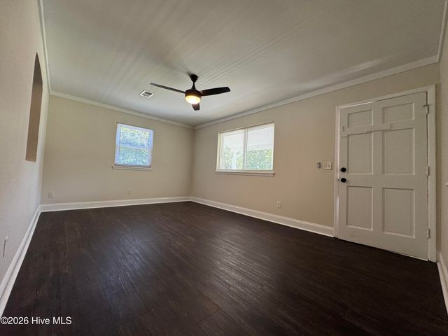 317 Covington Road, Wilmington, NC 28409