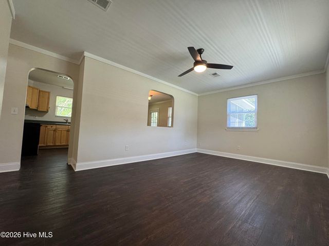 317 Covington Road, Wilmington, NC 28409