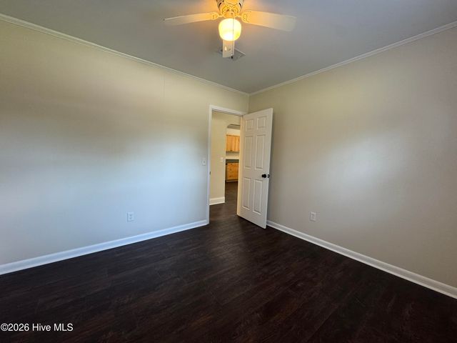 317 Covington Road, Wilmington, NC 28409