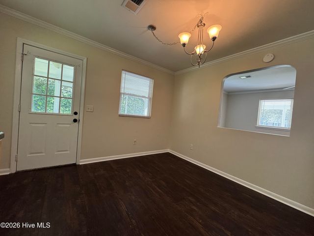 317 Covington Road, Wilmington, NC 28409