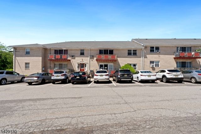 398 Hoover Ave 185, Bloomfield Twp., NJ 07003