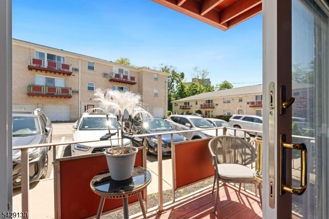 398 Hoover Ave 185, Bloomfield Twp., NJ 07003