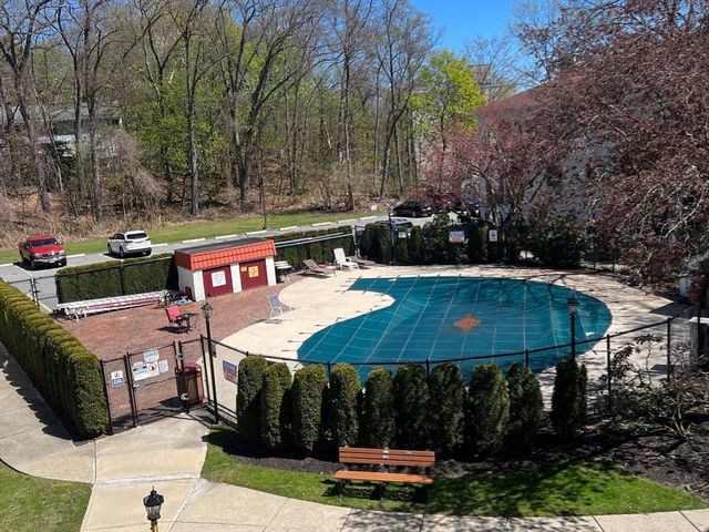 320 Fellsview Terrace 326 C, Stoneham, MA 02180