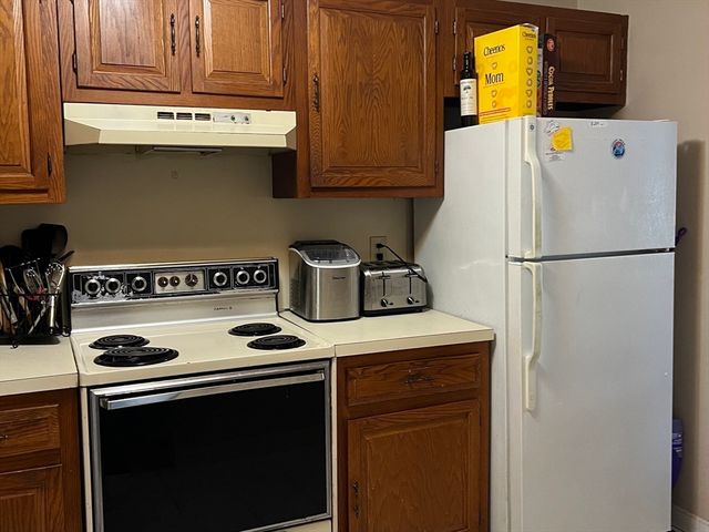 320 Fellsview Terrace 326 C, Stoneham, MA 02180