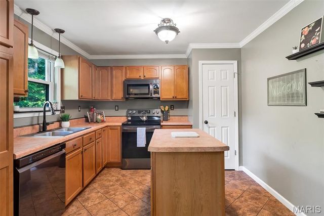 3846 Crystal Wood Drive, Arnold, MO 63010