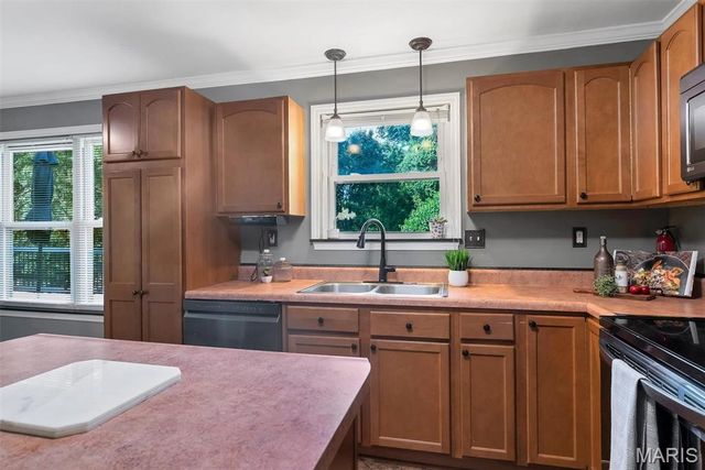 3846 Crystal Wood Drive, Arnold, MO 63010