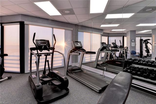 7501 River Rd Apt 16C, Newport News, VA 23607