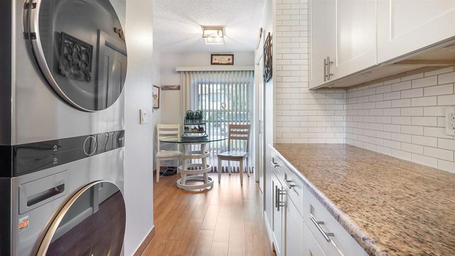 5620 Queen Palm Court C, Delray Beach, FL 33484