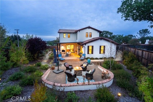 9300 Via Castillo, Atascadero, CA 93422