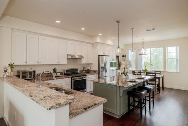 15640 Santorini, Morgan Hill, CA 95037