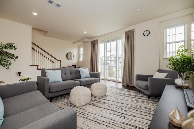 15640 Santorini, Morgan Hill, CA 95037