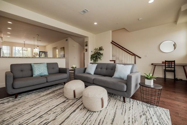 15640 Santorini, Morgan Hill, CA 95037