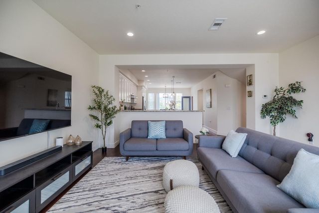 15640 Santorini, Morgan Hill, CA 95037