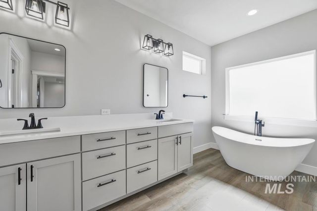 3677 E 3735 N, Kimberly, ID 83341