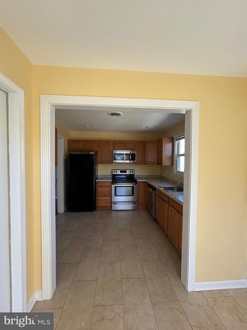 19 ATTLEBORO LA SEC 73, Whiting, NJ 08759