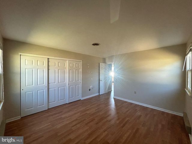 19 ATTLEBORO LA SEC 73, Whiting, NJ 08759