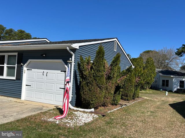 19 ATTLEBORO LA SEC 73, Whiting, NJ 08759