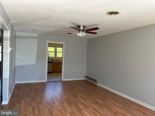 19 ATTLEBORO LA SEC 73, Whiting, NJ 08759