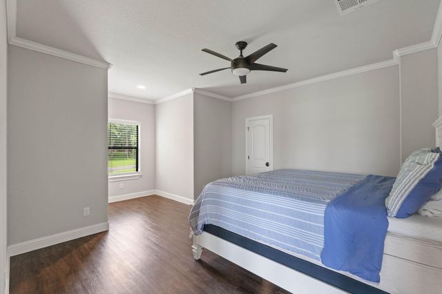 11815 Parkside Boulevard, Montgomery, TX 77356