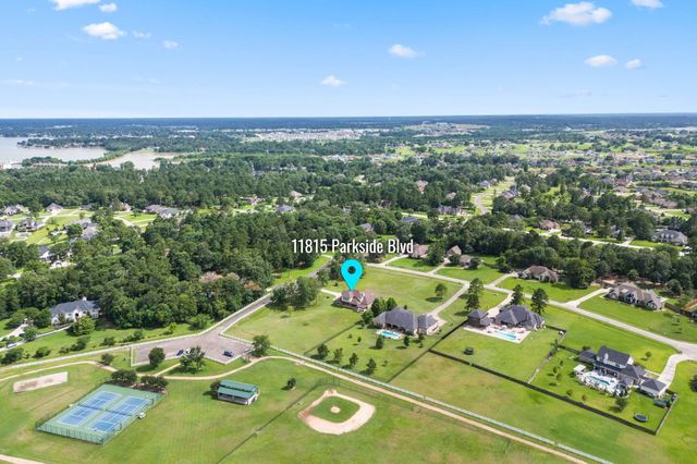 11815 Parkside Boulevard, Montgomery, TX 77356