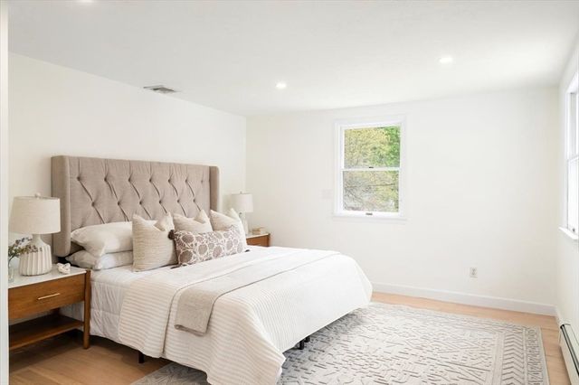 27 Rolling Lane, Needham, MA 02492
