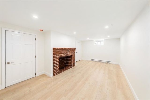 27 Rolling Lane, Needham, MA 02492