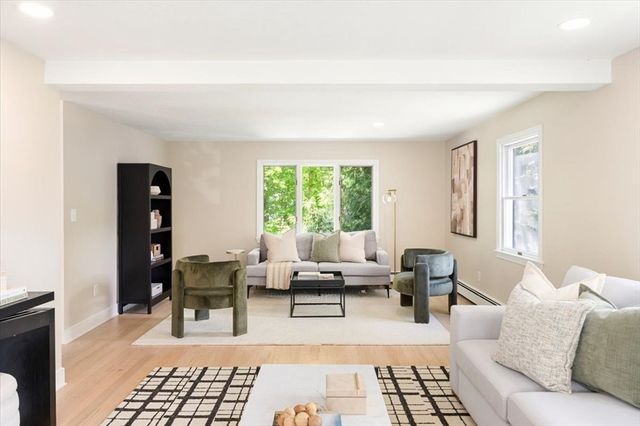 27 Rolling Lane, Needham, MA 02492