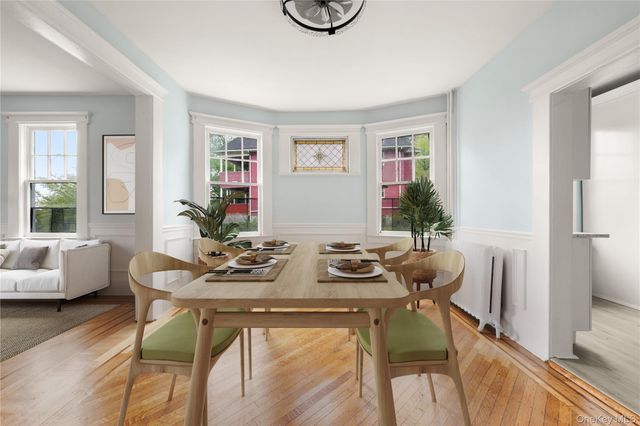 270 Richmond Terrace, Staten Island, NY 10301