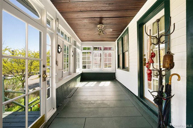 270 Richmond Terrace, Staten Island, NY 10301